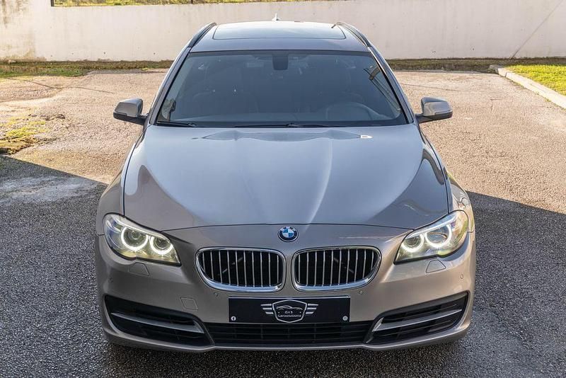 Usado BMW 520 Luxury Line 190 HP (139 kW) 2015 Carrinha
