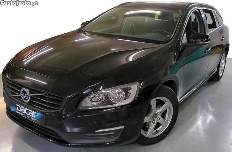 Preto Usado 2015 Volvo V60 Kinetic Carrinha | € 13.799 (Preço justo) - Imagem 1/1