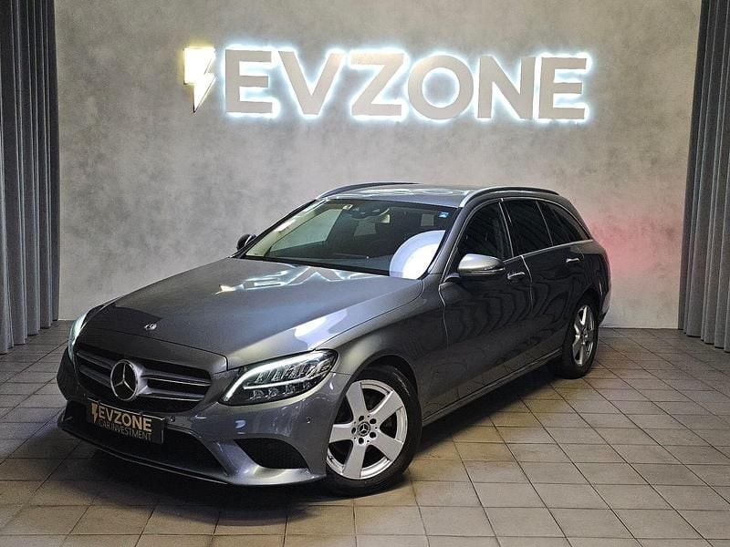 Cinza Usado 2019 Mercedes C220 Avantgarde Carrinha | € 21.000 - Imagem 1/4