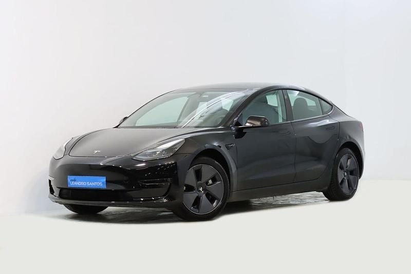 Preto Usado 2023 Tesla Model 3 Sedan | € 32.500 (Preço justo) - Imagem 1/2