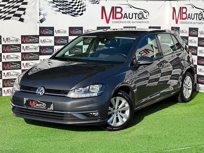 Cinza Usado 2019 VW Golf VII | € 18.500 (Preço justo) - Imagem 1/4
