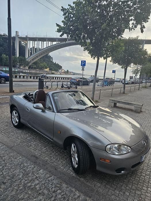 Usado 2002 Mazda MX5 Cabrios | € 10.750 - Imagem 1/4