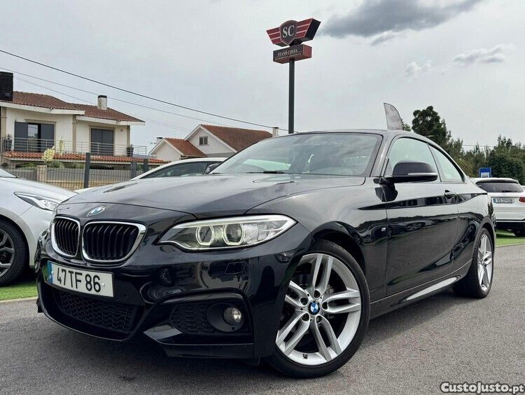 Preto Usado 2016 BMW 218 | € 21.950 - Imagem 1/1