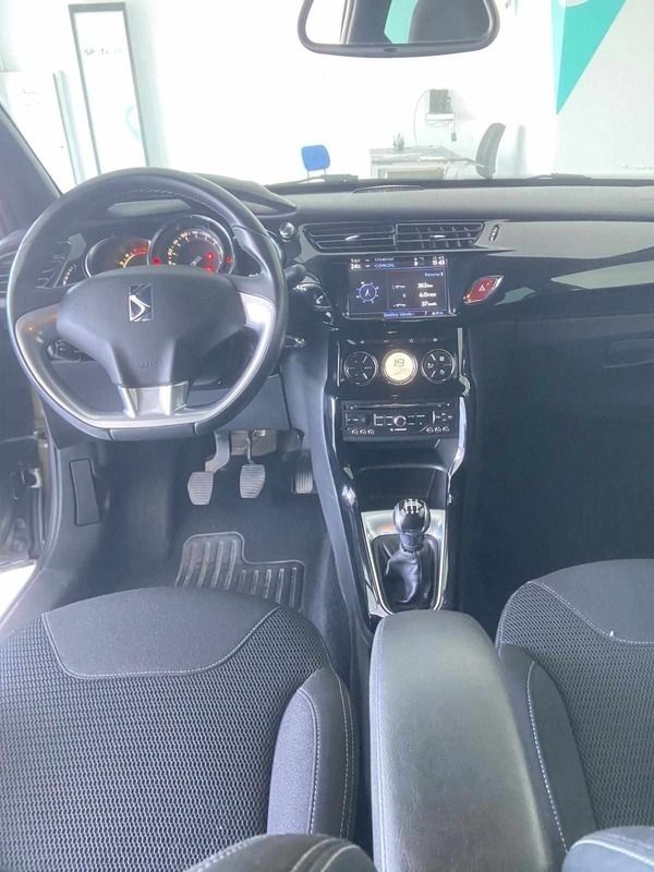Usado Citroën DS3 92 HP (67 kW) 2014 Outra Citadino