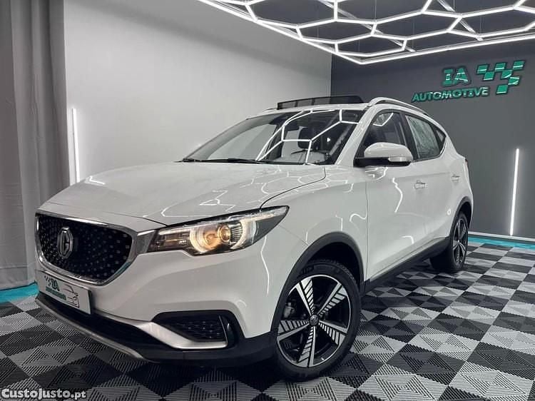 Branco Usado 2019 MG ZS Luxury SUV | € 14.999 (Preço justo) - Imagem 1/1