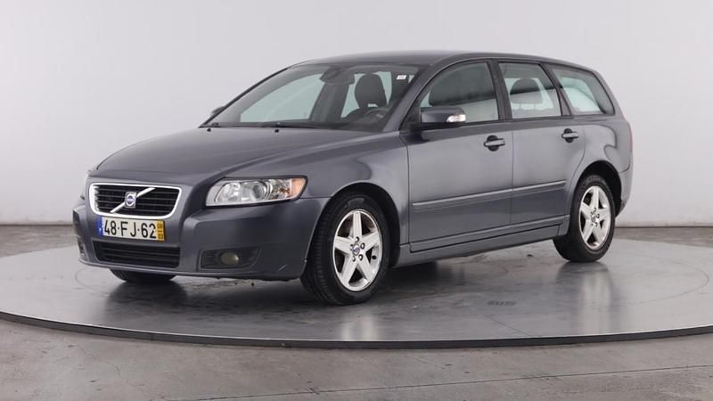 Cinzento Usado 2008 Volvo V50 Carrinha | € 5.500 (Preço justo) - Imagem 1/4