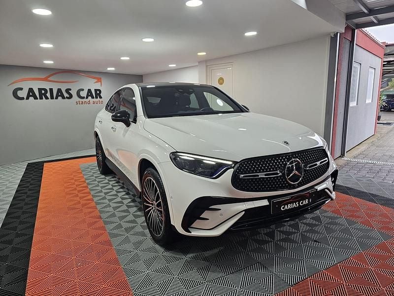 Usado Mercedes GLC300 AMG line 333 HP (244 kW) 2024 Branco Coupé