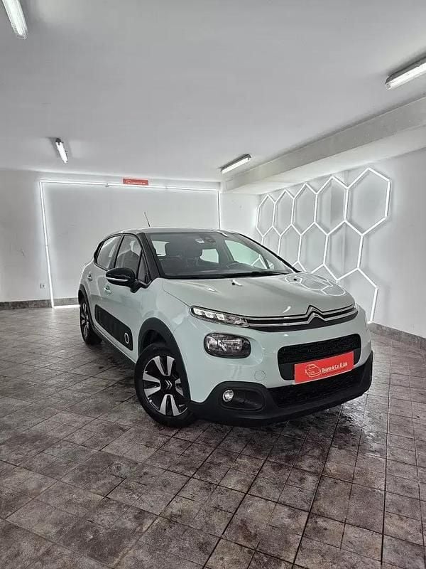 Usado Citroën C3 PureTech 82 HP (60 kW) 2018 Verde Citadino