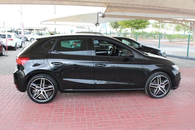 Usado Seat Ibiza FR 110 HP (80 kW) 2023 Preto