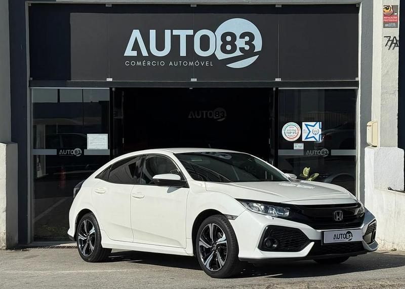 Branco Usado 2018 Honda Civic Comfort Sedan | € 19.990 (Preço elevado) - Imagem 1/1