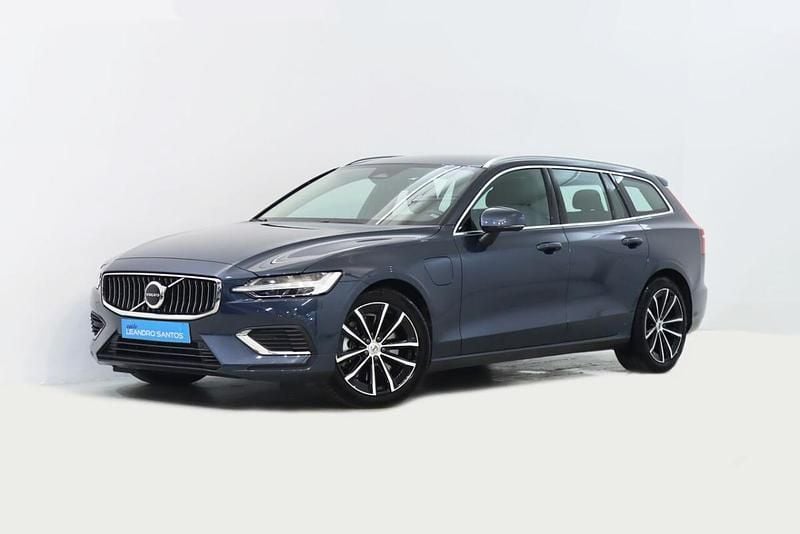 Azul Usado 2024 Volvo V60 Carrinha | € 40.900 (Preço justo) - Imagem 1/4