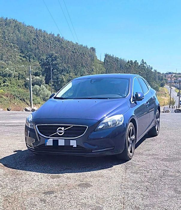 Usado 2014 Volvo V40 Summum Sedan | € 10.900 (Preço justo) - Imagem 1/4