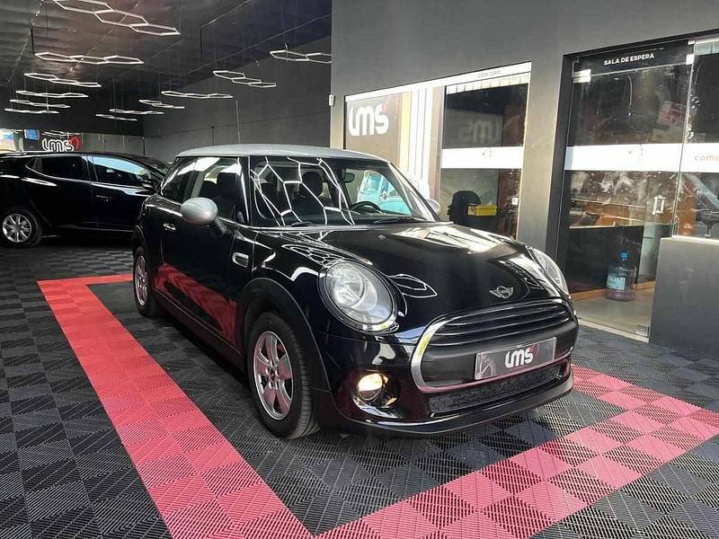 Preto Usado 2016 Mini ONE Citadino | € 11.500 (Preço justo) - Imagem 1/4