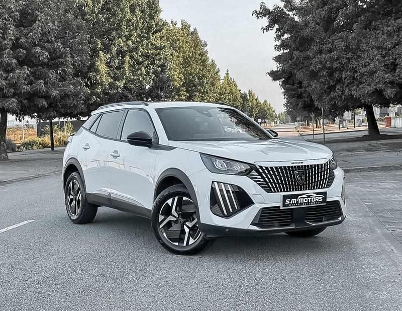 Branco Usado 2024 Peugeot 2008 Allure SUV | € 21.500 (Preço justo) - Imagem 1/4