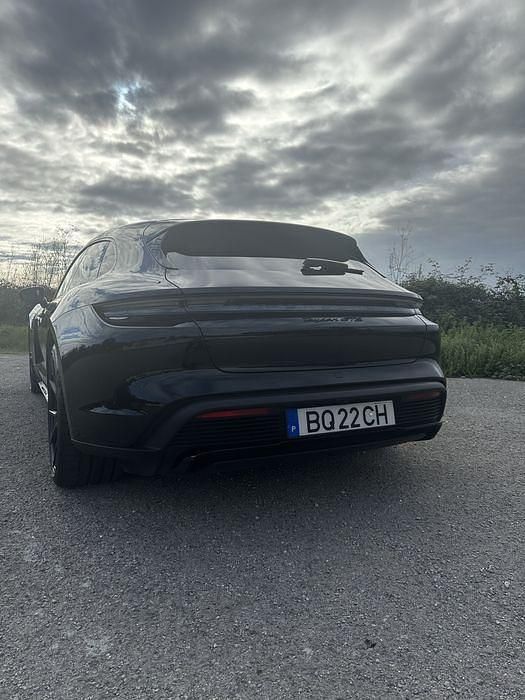 Usado Porsche Taycan 300 kW (408 HP) 2022