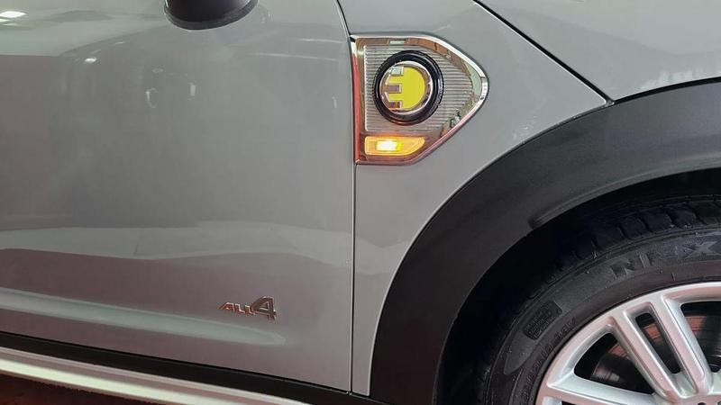 Usado Mini Countryman 224 HP (164 kW) 2018 Cinzento SUV