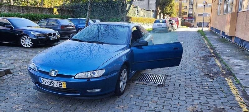 Usado 1997 Peugeot 406 Coupé | € 5.000 - Imagem 1/4