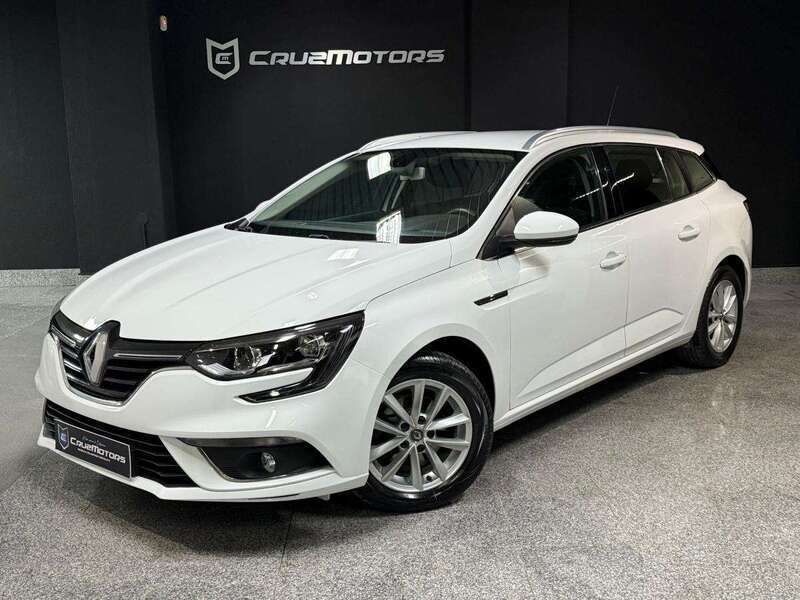 Branco Usado 2020 Renault Mégane IV Carrinha | € 17.900 (Preço justo) - Imagem 1/4