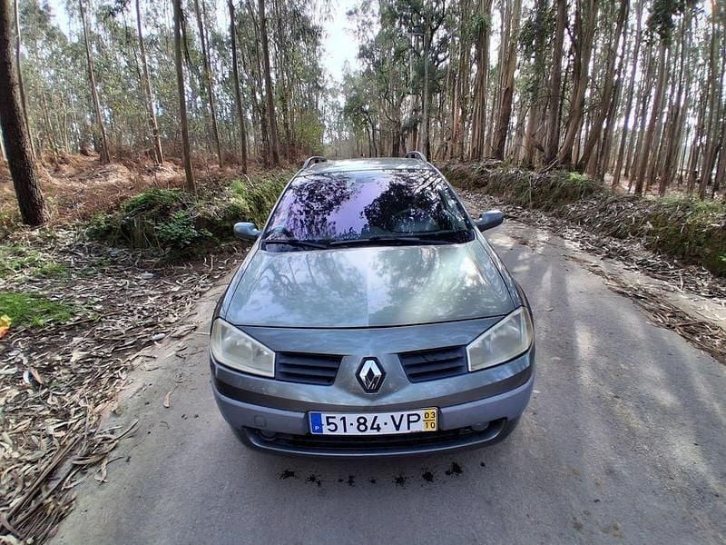 Usado Renault Mégane II 82 HP (60 kW) 2003 Sedan