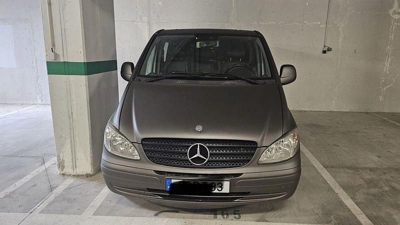 Usado 2007 Mercedes Vito Monovolume | € 11.000 - Imagem 1/4
