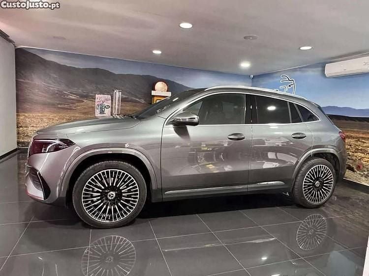Outra Usado 2025 Mercedes EQA250+ AMG line SUV | € 47.000 (Bom preço) - Imagem 1/1