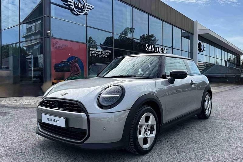 Cinzento Usado 2024 Mini Cooper Classic Citadino | € 30.900 (Preço justo) - Imagem 1/4