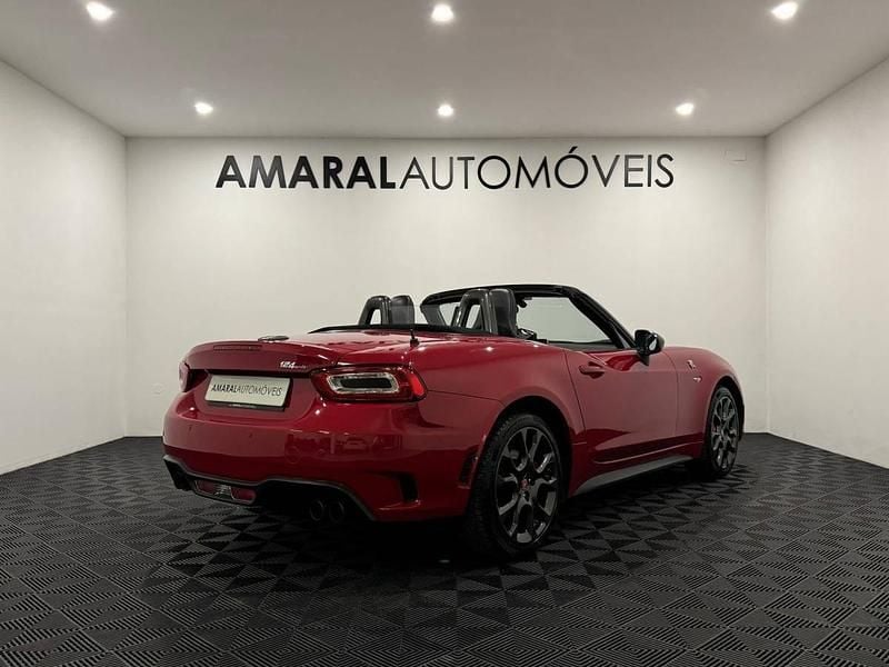 Usado Abarth 124 Spider 170 HP (125 kW) 2017 Vermelho Cabrios