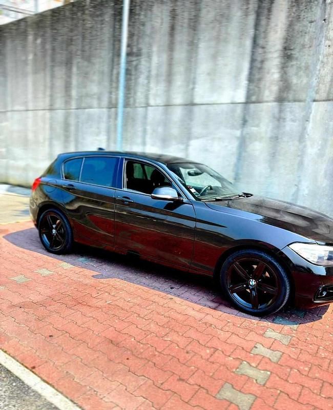 Preto Usado 2015 BMW 116 Citadino | € 14.500 (Caro) - Imagem 1/4