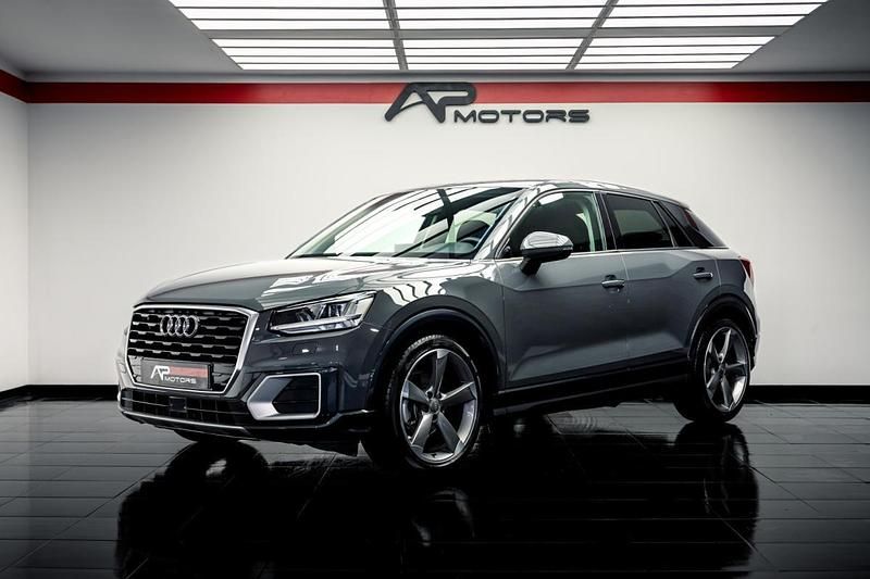 Cinzento Usado 2020 Audi Q2 SUV | € 25.500 (Preço justo) - Imagem 1/4
