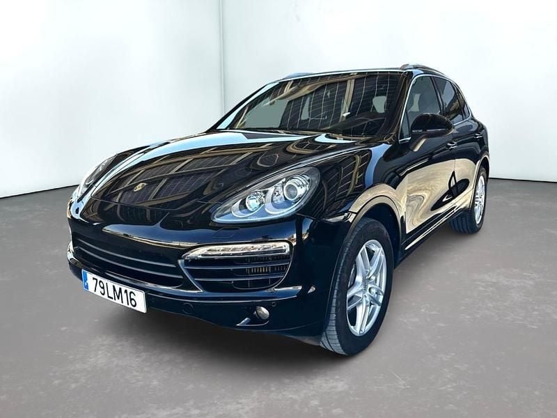 Preto Usado 2011 Porsche Cayenne SUV | € 32.200 (Bom preço) - Imagem 1/4