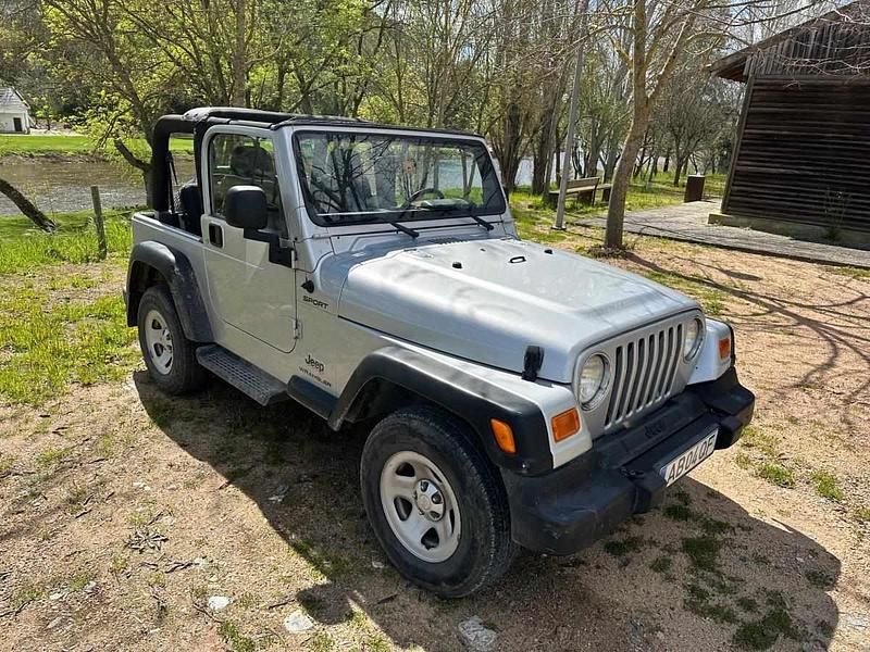 Usado Jeep Wrangler 177 HP (130 kW) 2003 Cinzento SUV