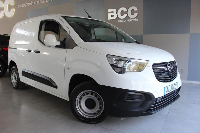 Usado Opel Combo 75 HP (55 kW) 2021 Branco Monovolume