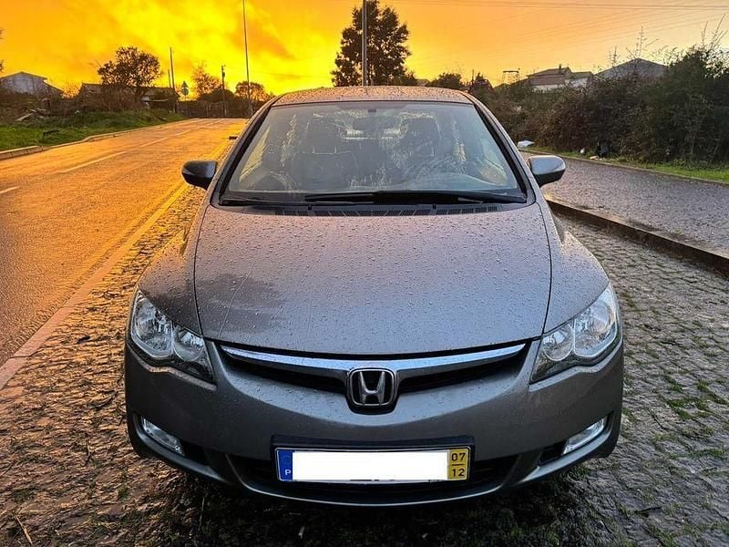 Usado 2007 Honda Civic Sedan | € 3.999 (Preço justo) - Imagem 1/4