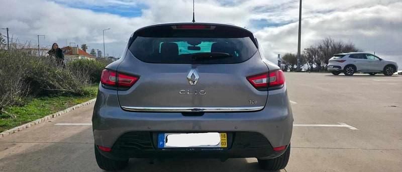 Usado Renault Clio IV 90 HP (66 kW) 2016 Cinzento Citadino
