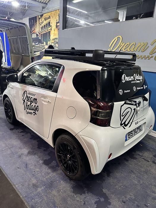 Usado Toyota iQ 60 HP (44 kW) 2009 Citadino