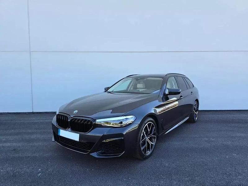 Cinza antracite Usado 2021 BMW 520 Carrinha | € 35.500 (Bom preço) - Imagem 1/4