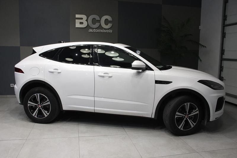 Branco Usado 2023 Jaguar E-Pace SUV | € 42.990 (Preço elevado) - Imagem 1/4