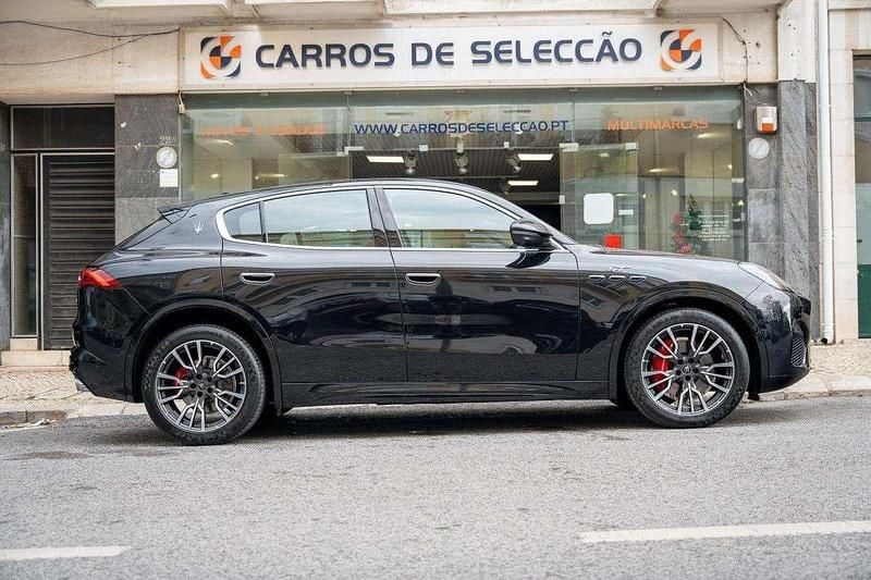 Usado Maserati Grecale 300 HP (220 kW) 2022 Preto SUV