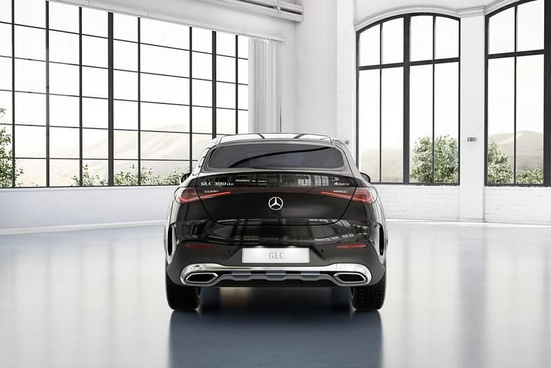 Novo Mercedes GLC300 198 HP (145 kW) 2025 Preto SUV