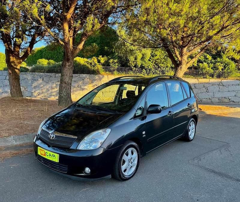 Preto Usado 2002 Toyota Corolla | € 2.750 (Bom preço) - Imagem 1/4