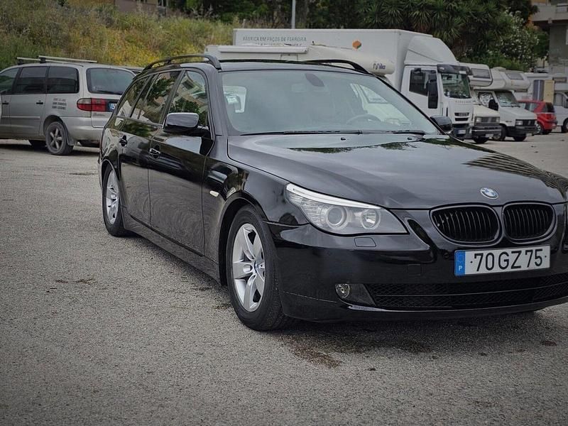 Preto Usado 2008 BMW 520 Performance Carrinha | € 8.900 - Imagem 1/4