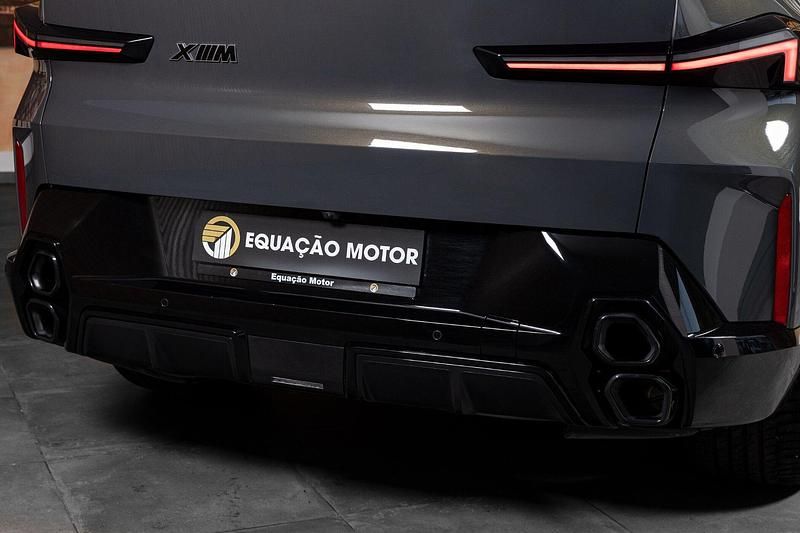 Usado BMW XM 476 HP (350 kW) 2025 Cinza SUV