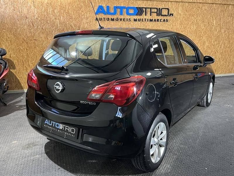 Usado Opel Corsa Business Edition 95 HP (69 kW) 2017 Preto Citadino