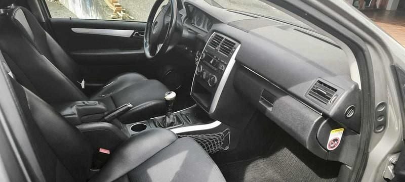 Usado Mercedes B200 140 HP (102 kW) 2006 Cinzento Monovolume
