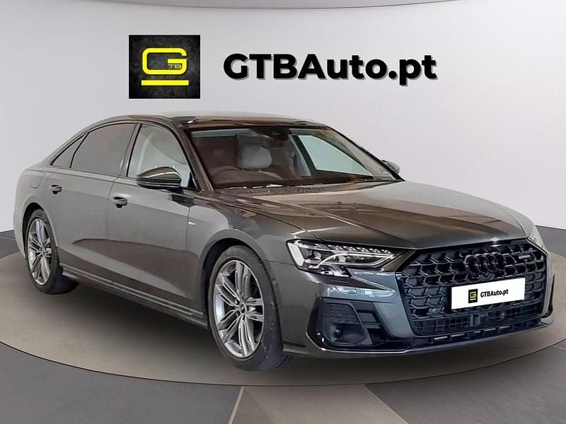 Cinza Usado 2023 Audi A8 S-Line Sedan | € 80.999 - Imagem 1/4
