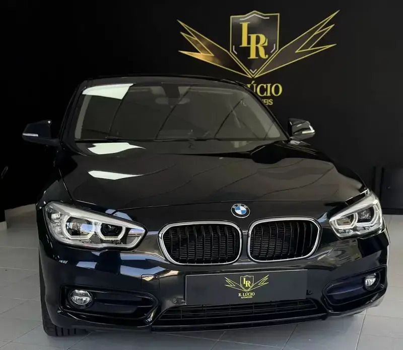 Preto Usado 2018 BMW 116 Sport Line Citadino | € 17.000 (Preço justo) - Imagem 1/4