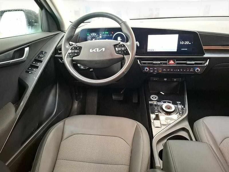 Usado Kia e-Niro 150 kW (204 HP) 2023 Preto SUV