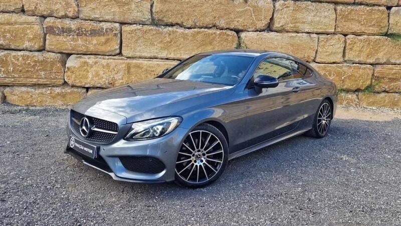 Cinzento (metalizado) Usado 2018 Mercedes C220 Coupé | € 36.000 (Preço justo) - Imagem 1/4