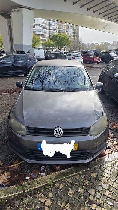 Usado 2011 VW Polo Sedan | € 3.700 (Preço justo) - Imagem 1/4