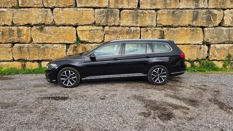 Usado VW Passat GTE 157 HP (115 kW) 2020 Preto Carrinha